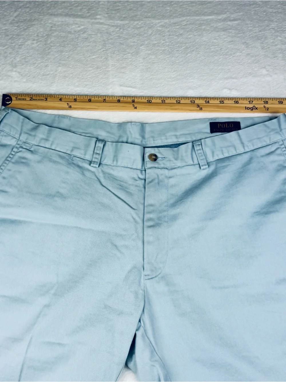Polo Ralph Lauren Classic Fit 9” flat front shorts. Powder blue. Men’s size 40.
